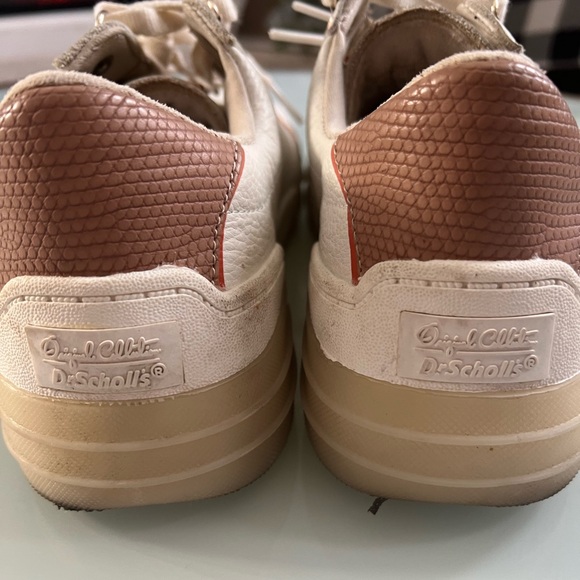 Dr. Scholl’s sz 6 Be You canvas lace up shoes 
Preowned - Picture 5 of 8